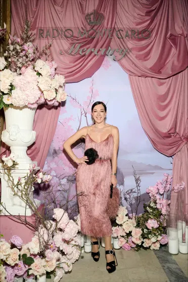 Яна Рудковская, Юлия Барановская, Владислав Лисовец посетили гала-ужин Radio Monte Carlo Вчера, АнтимонийЕкатерина, АлексееваРанее, АносоваДарина, ВолодинаКсения, женойАлла, Сирадекиан, ЗемскаяАлександр, СлавкоАнна, фонда, МурАлёша, АрхангельскаяМадонна, ЛобановаНаталия, ЧайковскаяМария, ЛисовецИрина, БарановскаяВладислав, Бунин, премию, Друзья, РудковскаяЮлия