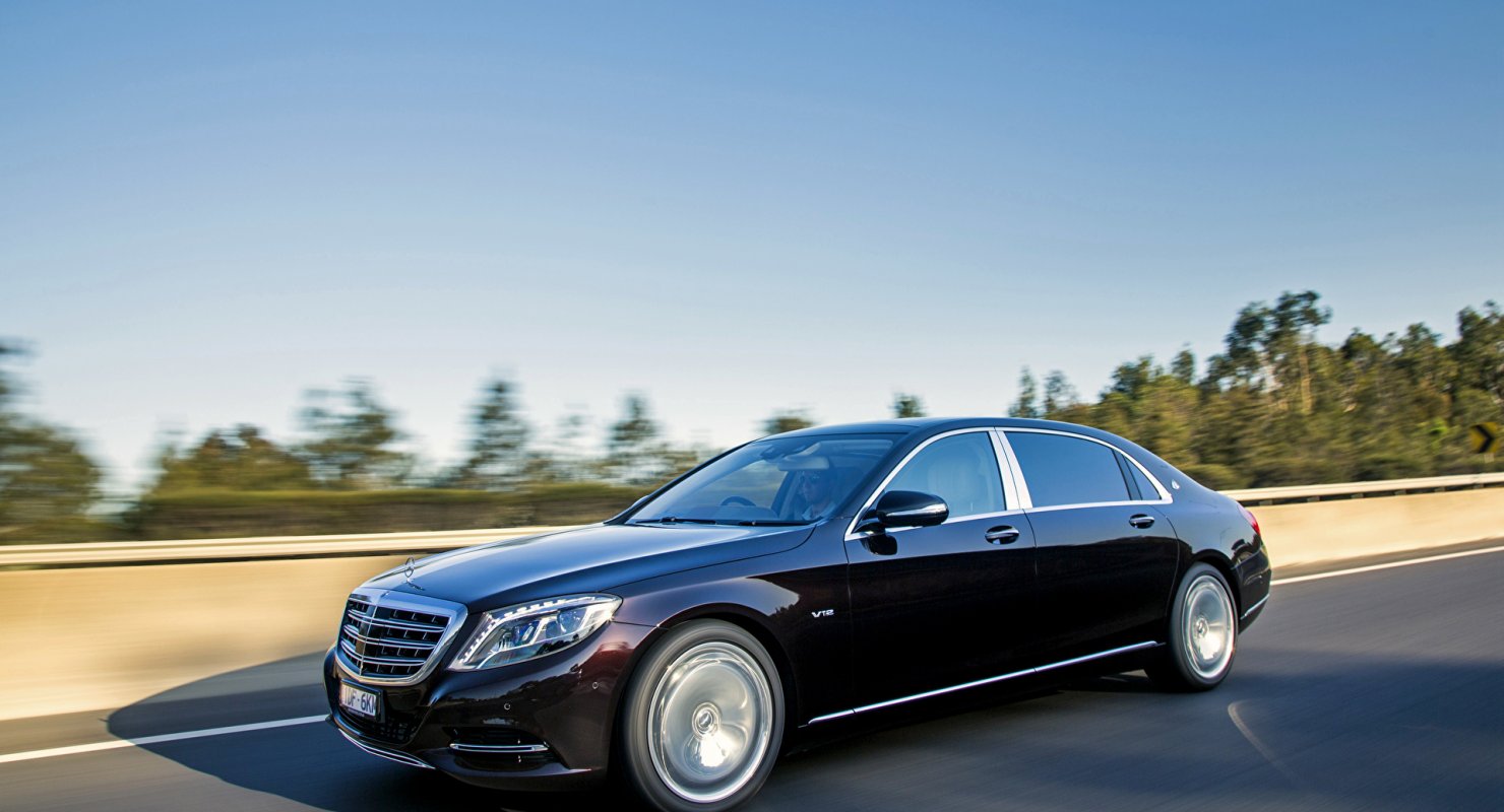 Какие роскошные автомобили продавались в России в последнем месяце зимы