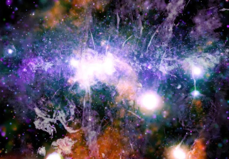 NASA опубликовало новый снимок центра Млечного пути