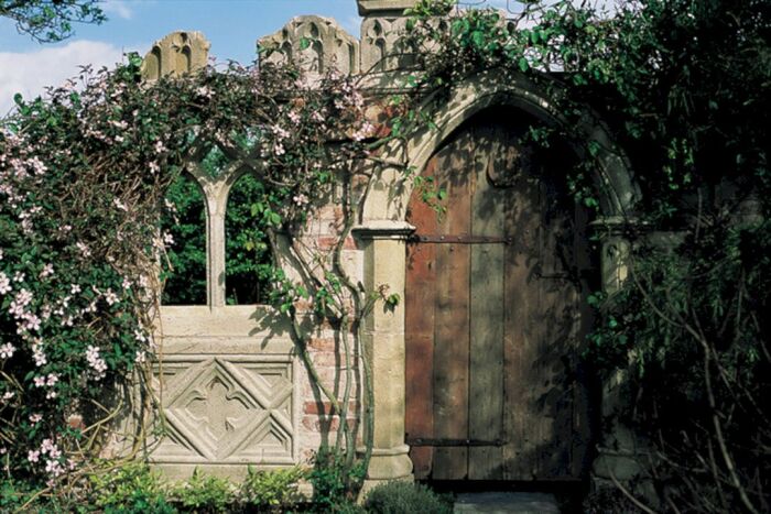 Что нужно знать о садовых арках и как подобрать к ним цветы для дома и дачи,идеи и вдохновение