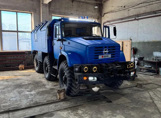 на продажу выставлен российский вездеход с американским мотором, которому нет равных