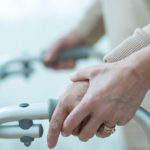 Сколько платят за опеку над инвалидом?