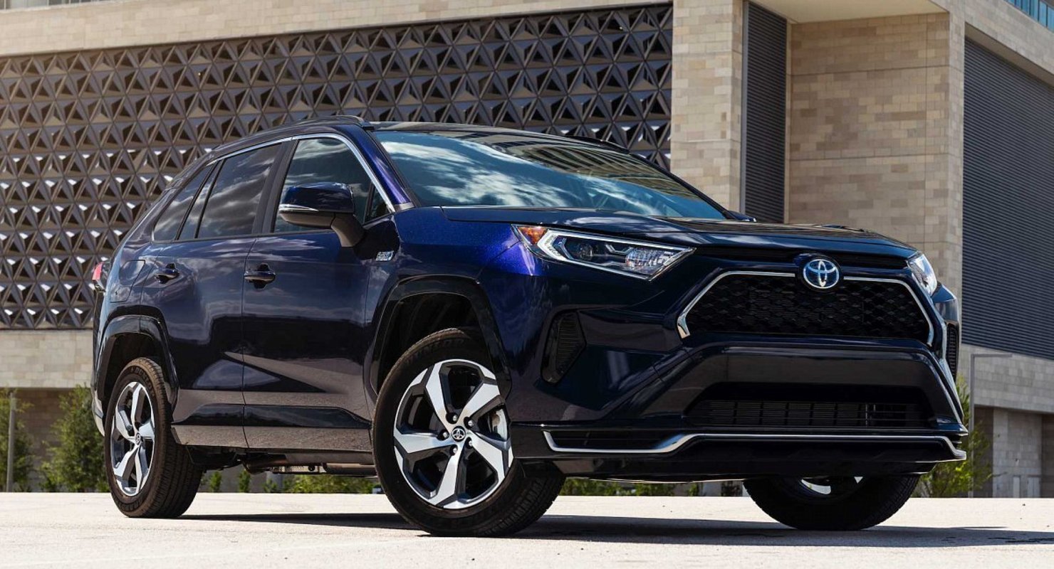 Toyota приостанавливает производство своего бестселлера из-за самоизоляции