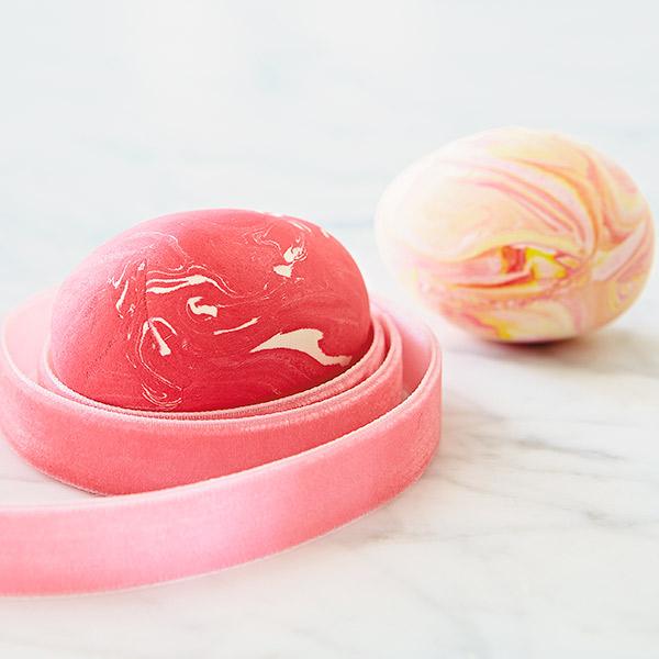 Как покрасить яйца на Пасху: 100 креативных идей Как покрасить яйца на Пасху: 100 креативных идей сделать, минут, можно, через, покрасить, цветок, подержать, использовать, узоры, красителя, убавить, окунуть, целиком, Можно, полоски, яичного, нарисовать, простых, нехитрый, получится