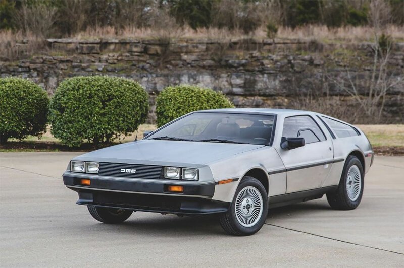 Автомобиль эпохи: легендарные и нестареющие DeLorean DMC-12 delorean dmc-12, авто, автомобили, автомобиль, машина, назад в будущее, фильм, фото