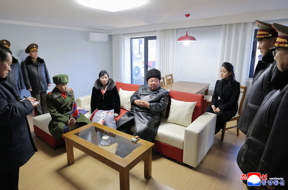 Ким Чен Ын открыл новый квартал для родственников бойцов, павших в СВО index,native-yes,ким ченын,Курская обл,[737471],Михаил Рябов,политнавигатора