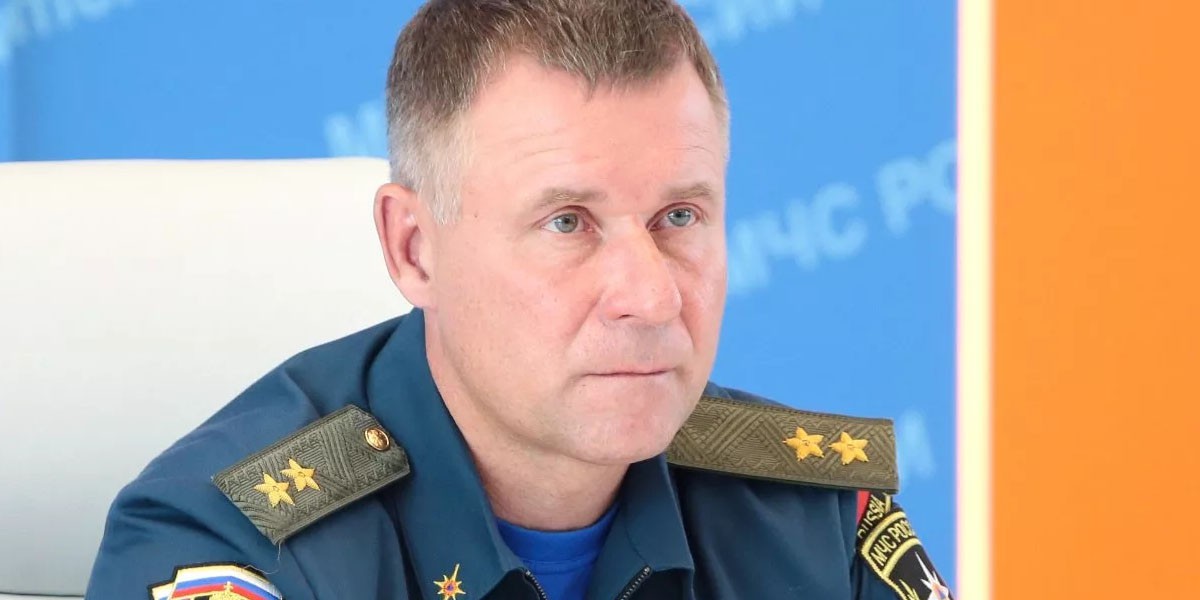 Глава мчс пожелал онкологии. Глава МЧС России после Зиничева. Глава МЧС России 2017. Глава МЧС Куренков. Яковлев МЧС России.