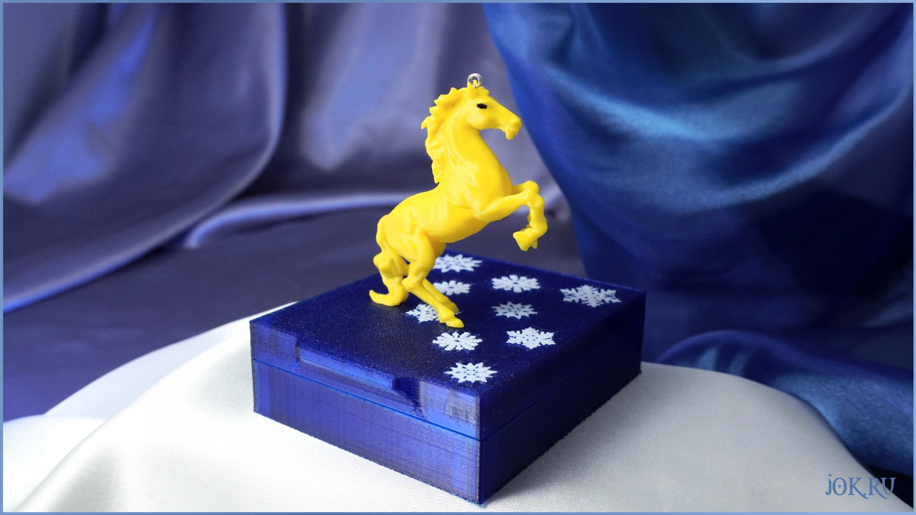 Подарок На Новый Год фигурка Лошадка