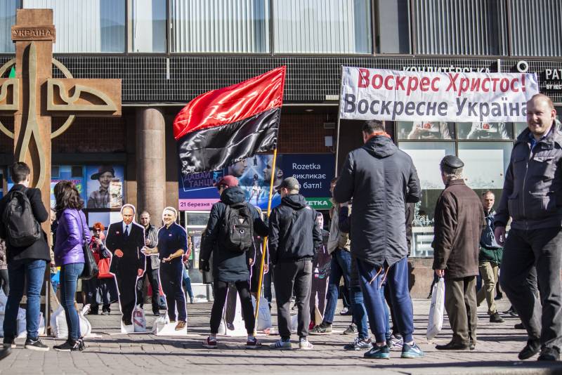 Записки Колорадского Таракана. Не шизоидный синдром, а украинский палиндром