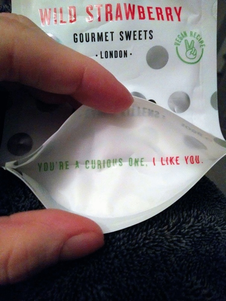 35 скрытых сообщений, случайно найденных на товарах 35 скрытых сообщений, случайно найденных на товарах