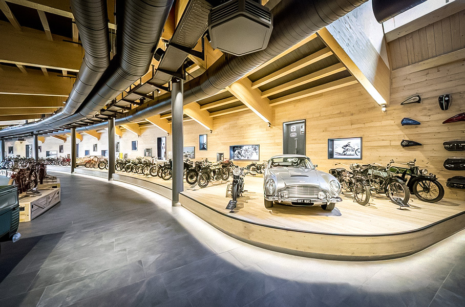 В Австрии сгорел музей с 230 классическими мотоциклами В Австрии сгорел музей с 230 классическими мотоциклами Новости