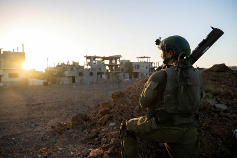 Израилю приходится выбирать между спасением заложников и наступлением