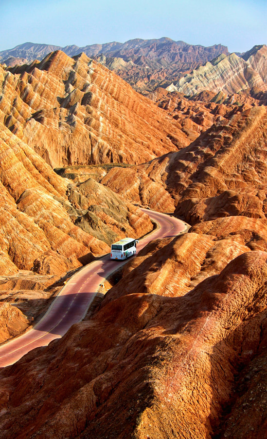 穿越丹霞 by 国贤  on 500px.com