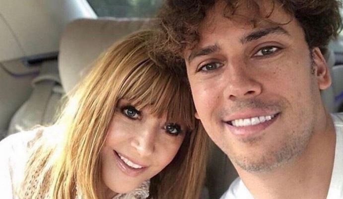 Соседов призвал передать замок Пугачевой и Галкина детскому дому