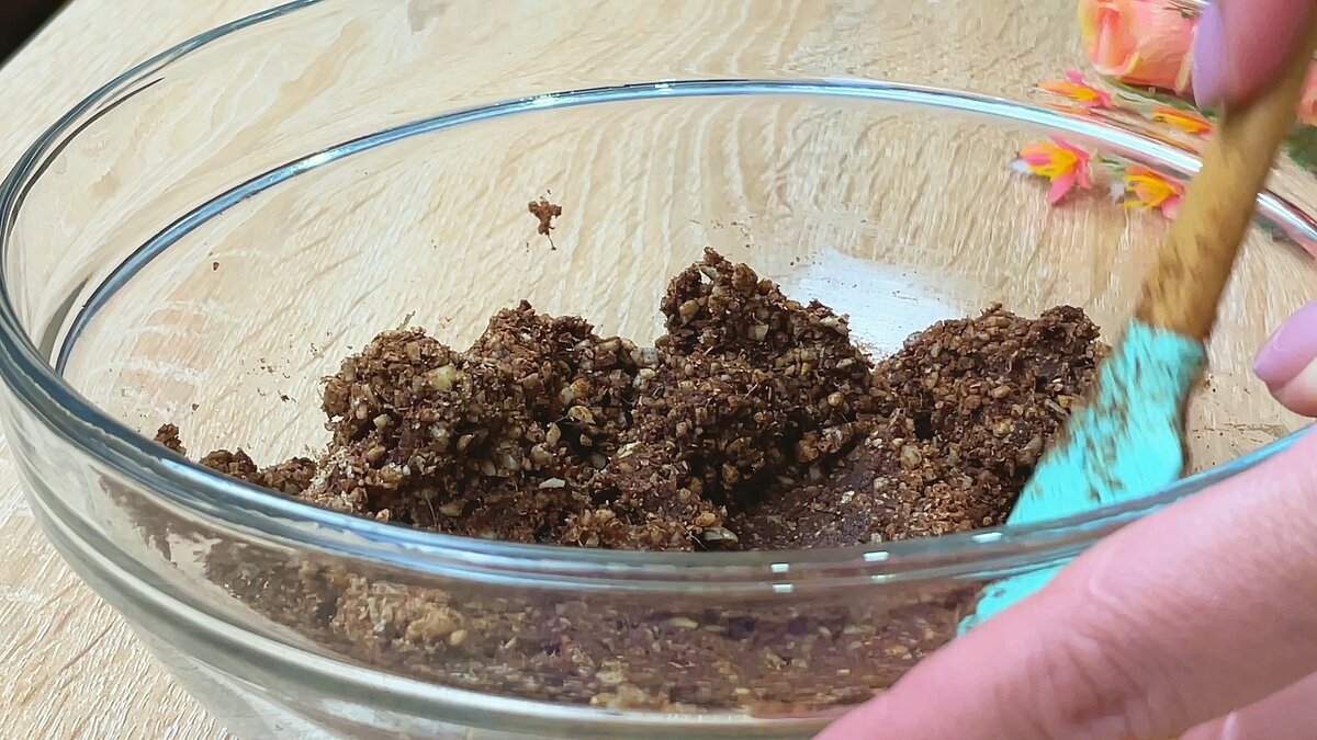Я уже давно привыкла сладости делать сама из натуральных продуктов.  Ими я вполне заменяю свою потребность в сладком и всей своей семьи.-12