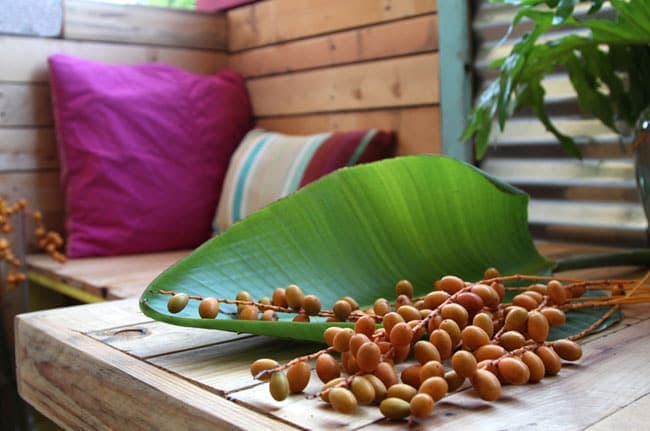 Простейшая переделка балкона из бросовых материалов Простейшая переделка балкона из бросовых материалов домашний очаг,интерьер,ремонт,рукоделие,своими руками