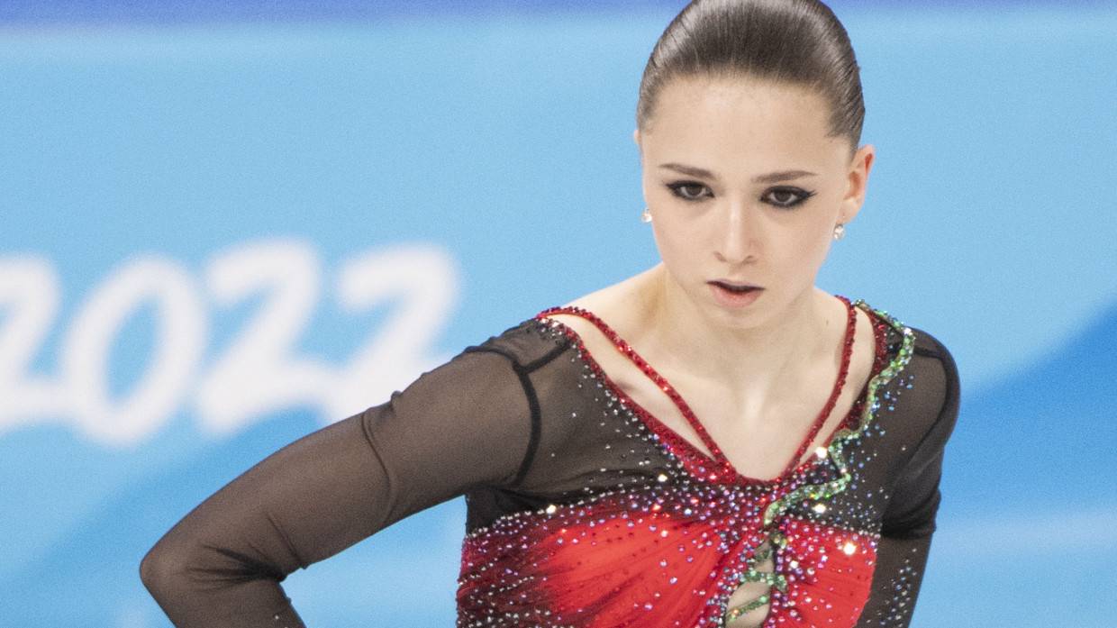 Валиева покинула тренировку в Пекине с закрытым лицом