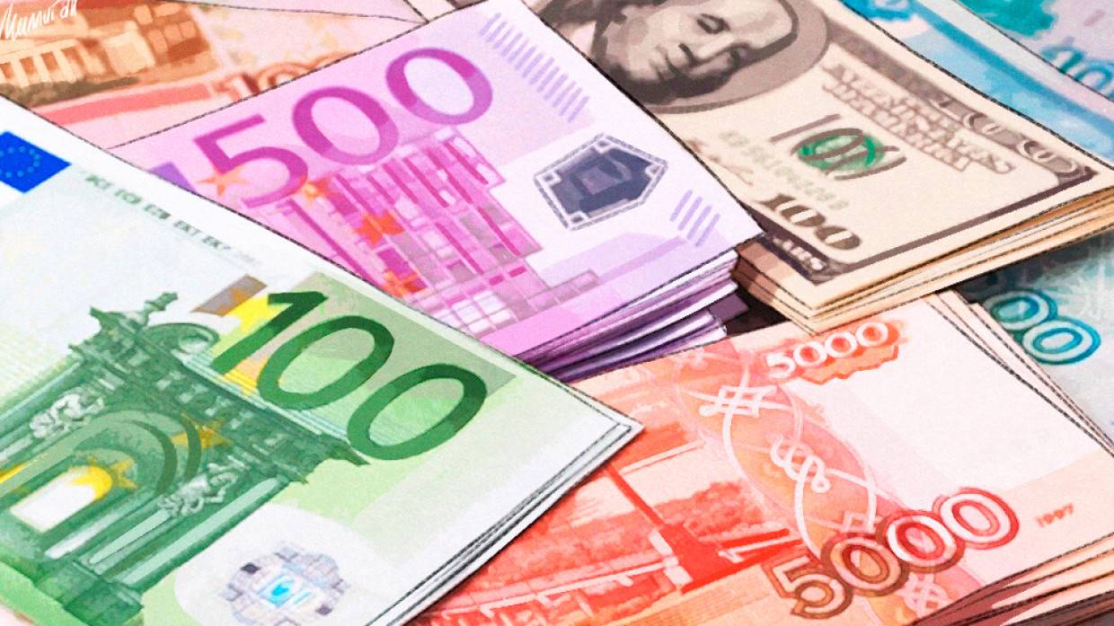 Аналитик Зельцер назвал доллар и рубль лучшими средствами накопления