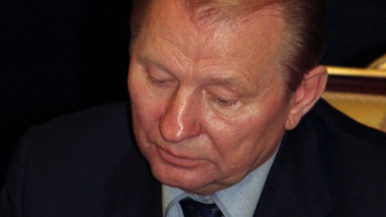 Заксобрание Севастополя лишило экс-президента Украины Кучму звания почетного гражданина