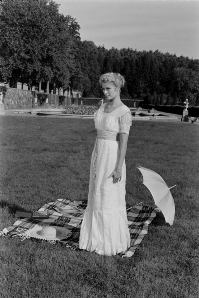 Грейс Келли в фильме “Лебедь” 