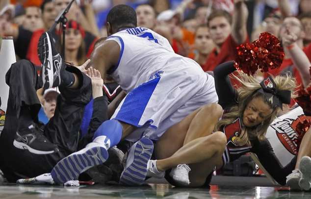 Тот самый неловкий момент. Чертовская Подборка chert-poberi-moment-chert-poberi-moment-44260606042021-6 картинка chert-poberi-moment-44260606042021-6