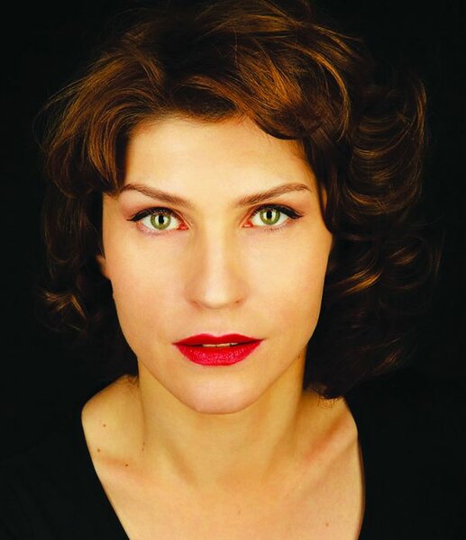 Светлана Камынина. Почему русскую Фанни Ардан не замечали российские режиссеры, и как ее талант открыл француз 