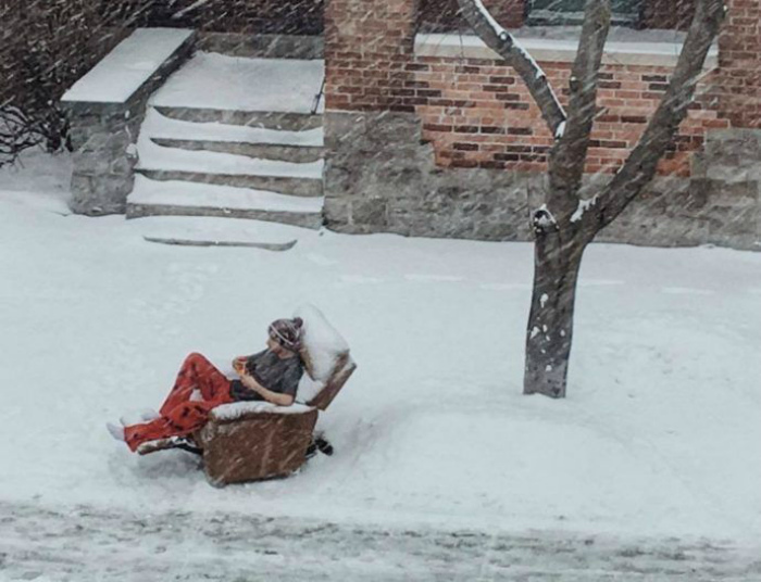 15 фотографий из Канады, в которой выпало более 3-х метров снега зима,Канада,погода,снег,юмор