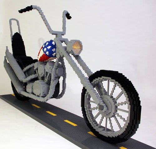 Удивительные LEGO-скульптуры, глядя на которые так и хочется достать свой конструктор и начать строить Удивительные LEGO-скульптуры, глядя на которые так и хочется достать свой конструктор и начать строить