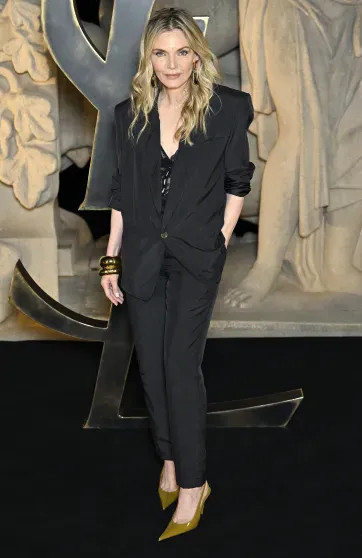 Белла Хадид, Рози Хантингтон-Уайтли, Кейт Мосс, Оливия Уайлд, Марк Эйдельштейн с девушкой и дети звёзд на показе Saint Laurent benjamin cremel,kristy sparow,laurent saintlaurent,айрис лоу,Алеся Кафельникова,алина миллер,Белла Хадид,джейн биркин,джуд лоу,зоя кравиц,Кейт Мосс,леон лурдес,Марк Эйдельштейн,матильда пино,Мишель Пфайффер,надежда ли коэн,Оливия Уайлд,Рози Хантингтон-Уайтли,татьяна чурбанова,франсуа-анри пино,Шарлотта Генсбур,эрин уоссон