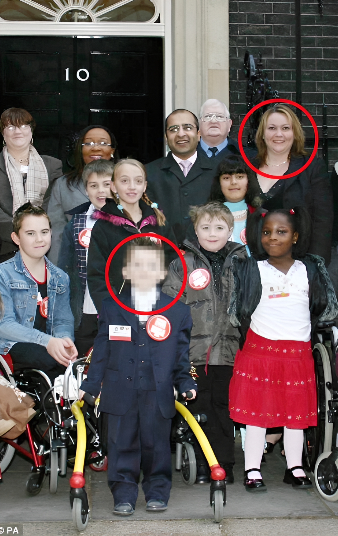 Тру-крайм: Лиза Хейден-Джонсон, женщина, залечившая своего сына от несуществующих болезней ребенка, ХайденДжонсон, мальчик, когда, мальчика, матери, ребенок, время, получила, внимание, чтобы, только, которых, нужно, через, фотоDaily, постоянно, которые, мальчику, ХейденДжонсон