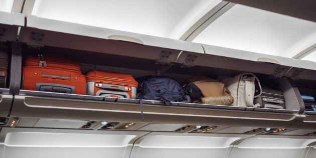 Всё, что нужно знать о ручной клади в самолёте: самая подробная инструкция место, 20 см, 10 кг, 25 см, 23 см, места, аксессуар, весом, общим, 15 см, Бизнес, ручной, клади, взять, 15 кг, каждое, можно, рейсах, сумка, сумку