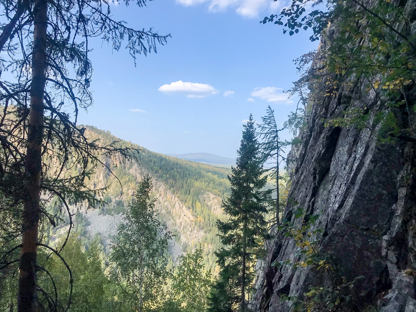 Башкирия. Айгирские скалы. Башкирия. Айгирские скалы.