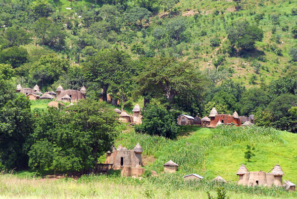 Сомба: элитные стрелки, превращающие людей в зомби Сомба: элитные стрелки, превращающие людей в зомби