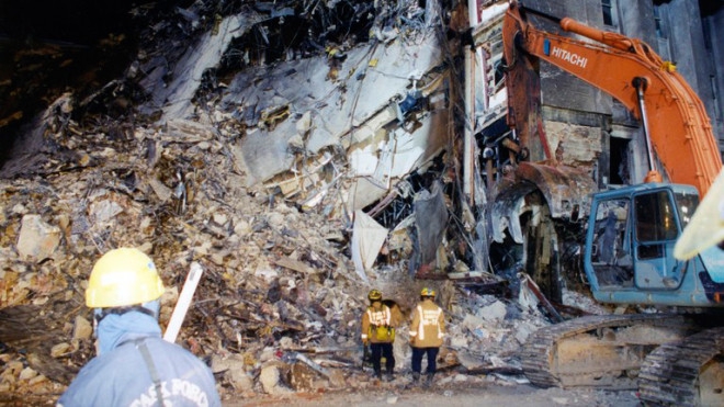 Архитектор Боудник объяснил обрушение небоскребов в Нью-Йорке 11 сентября Архитектор Боудник объяснил обрушение небоскребов в Нью-Йорке 11 сентября Общество