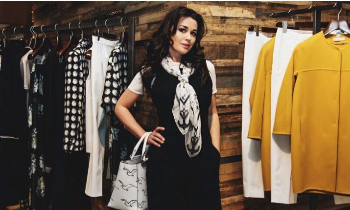 Пошедшая на поправку Заворотнюк может скоро появиться на публике и в кино