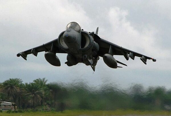 Почему «не пошли» самолеты вертикального взлета?