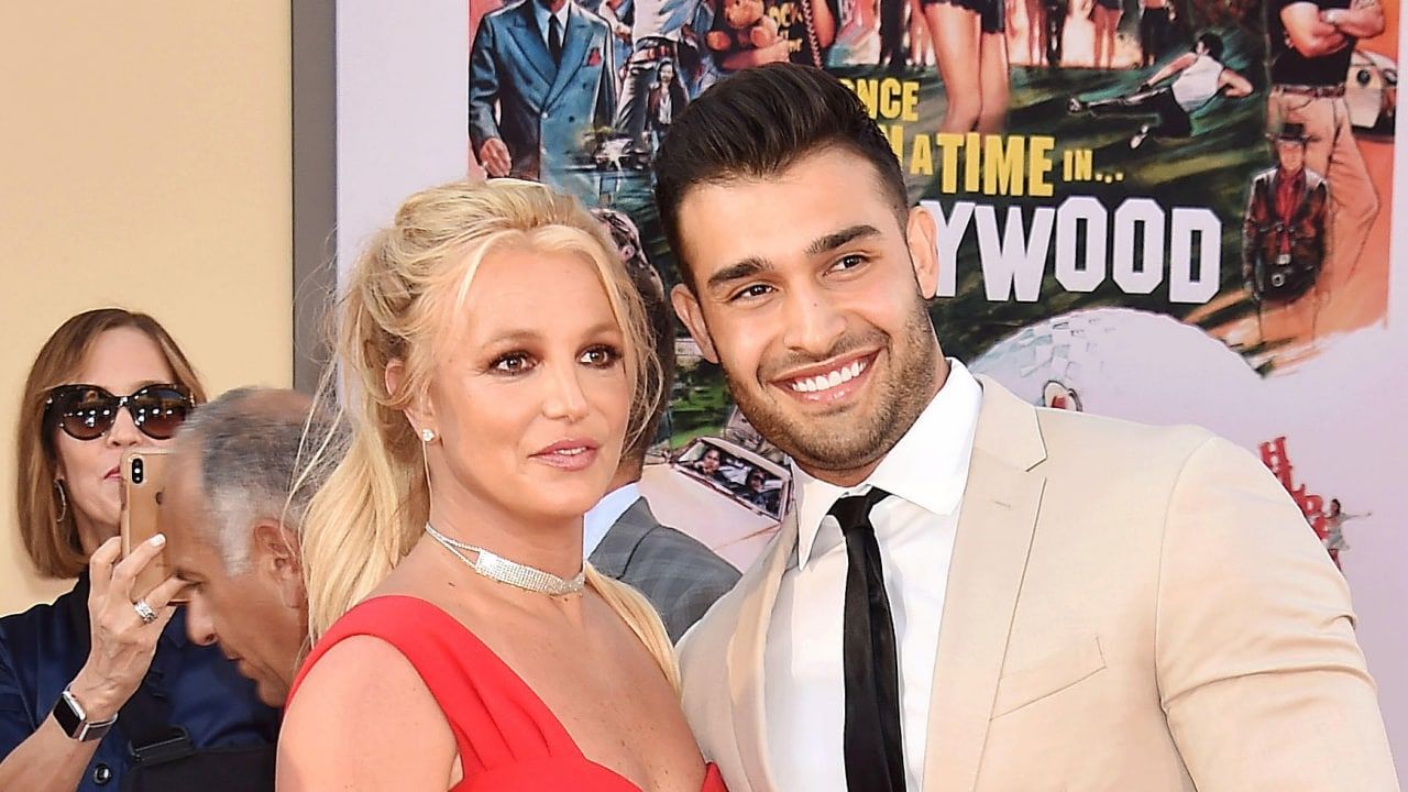 Бывший муж Бритни Спирс попытался расторгнуть свадьбу певицы