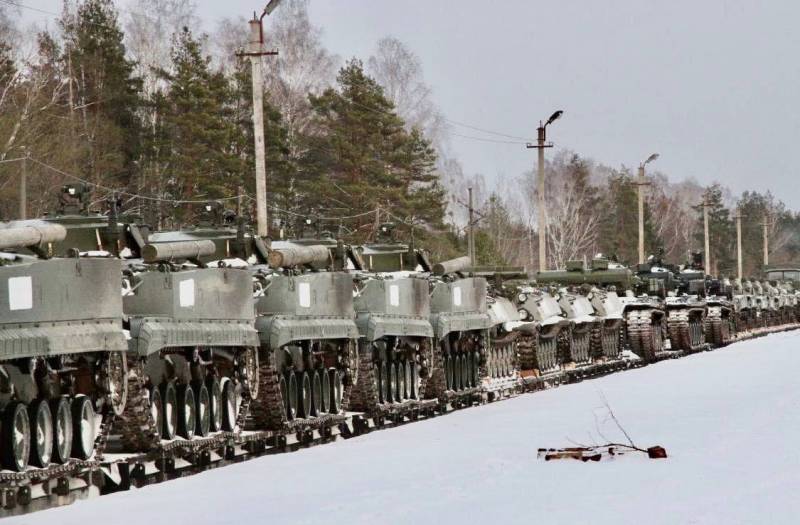 Белорусские железнодорожники ожидают прибытия беспрецедентного числа военных составов из России