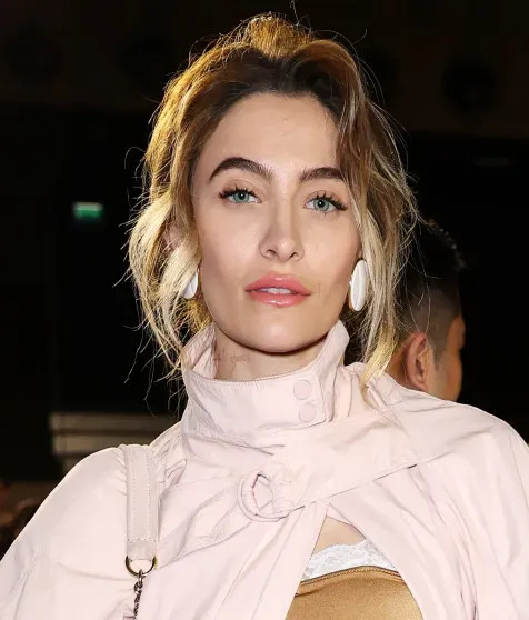 Неделя моды в Париже: Брук Шилдс, Оксана Бондаренко, Пэрис Джексон, Ксения Шипилова и Опра Уинфри на показе Chloe aurore marechal,instagram (инстаграм),социальная сеть,saint laurent,tom ford,Алекса Чанг,анна делло,ксения шипилова,лу вуд,Майкл Джексон,Нина Добрев,оксана бондаренко,Опра Уинфри,Пэрис Джексон,шилдс брук