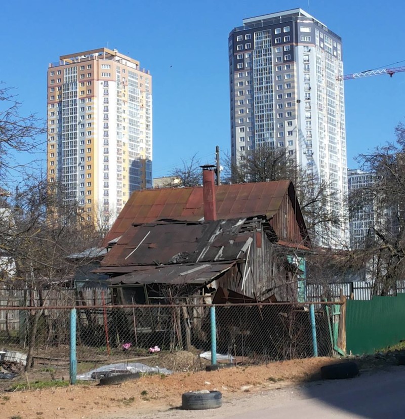 Минск - та же картина города, жизнь, контрасты, прикол, россия