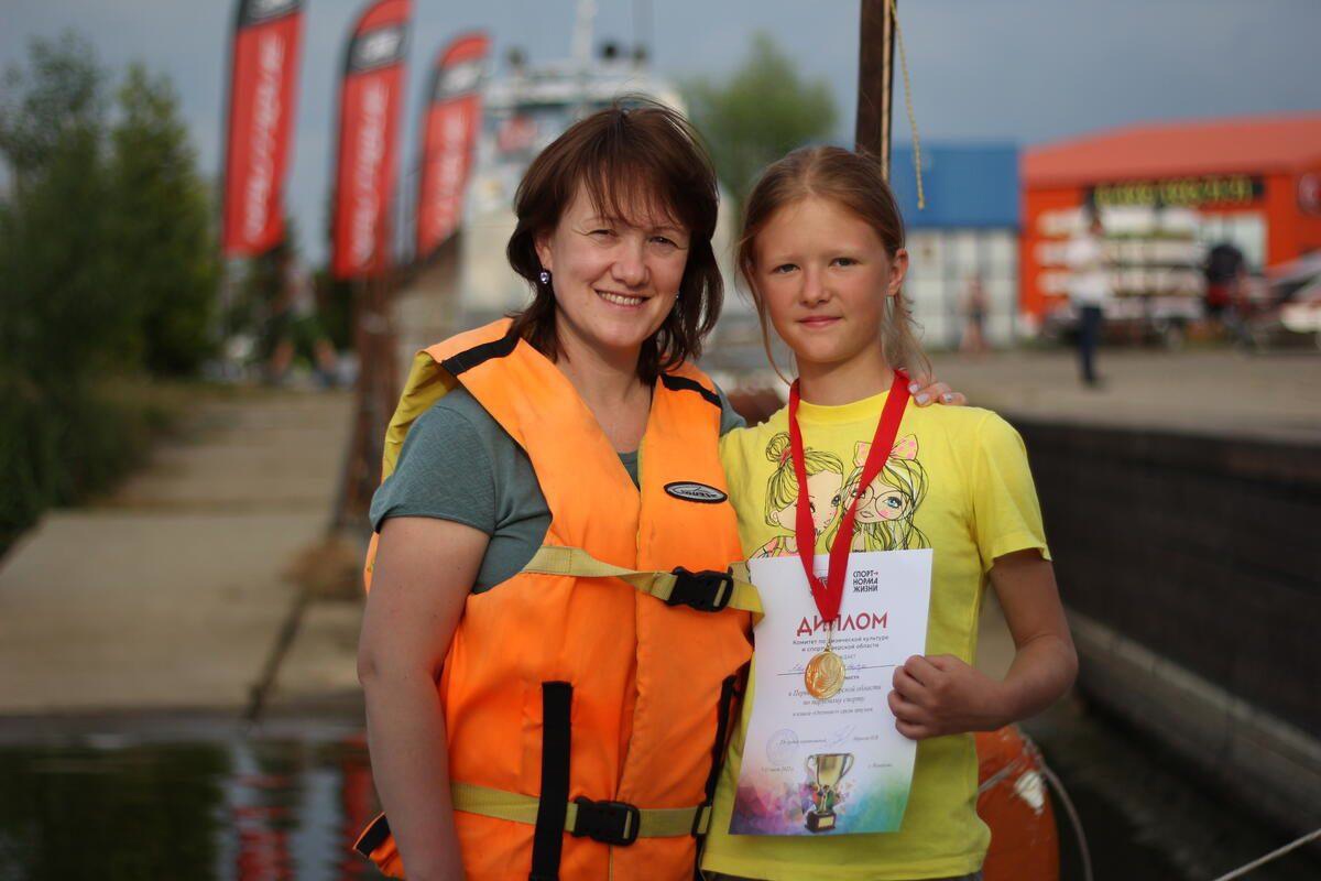 Спортсменка из Тверской области выиграла золото в гонке по парусному спорту