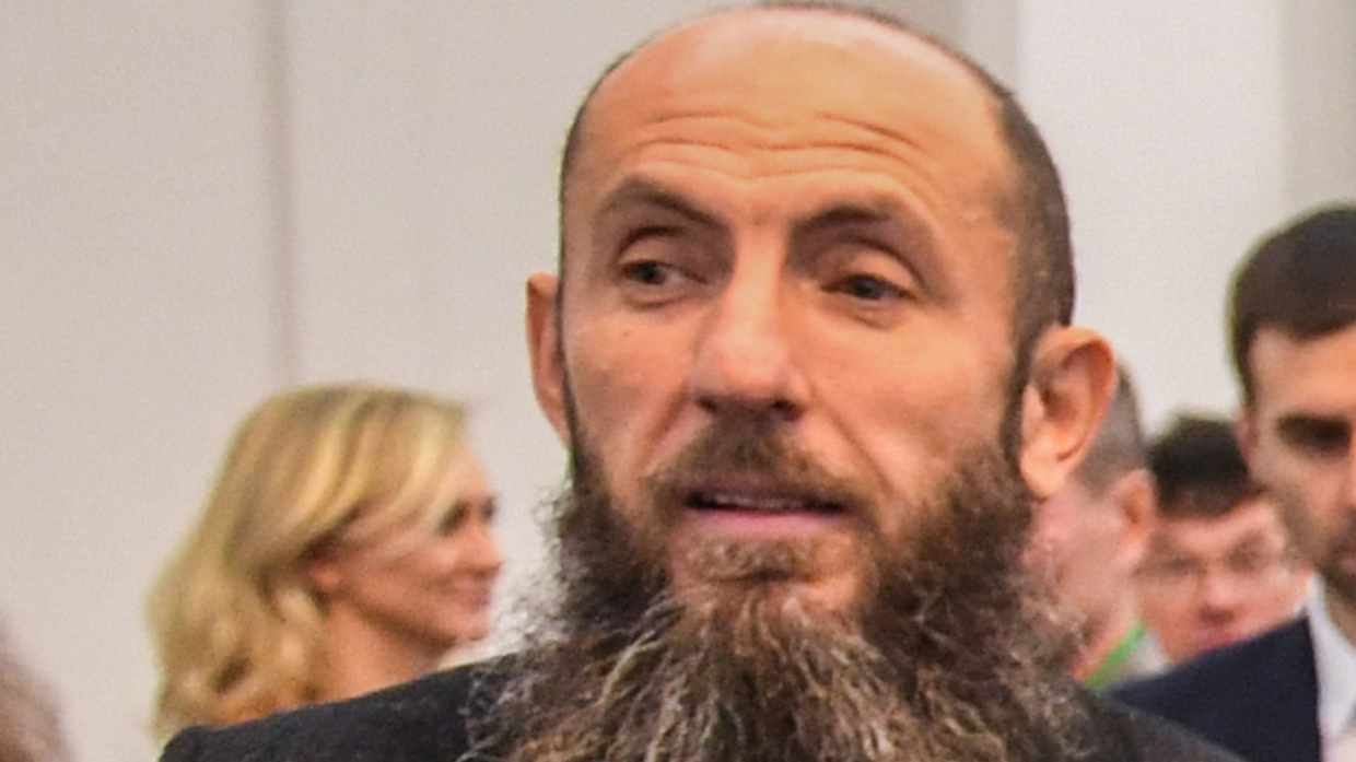 Около 25 человек потеряют работу после «жесточайшего сокращения» во МХАТе