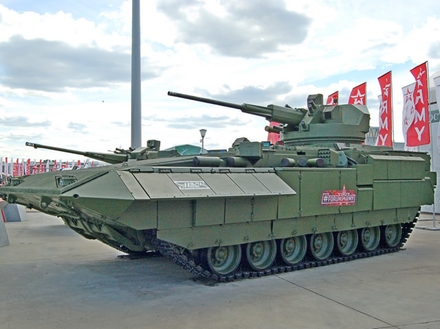 55-тонная российская БМП Т-15 