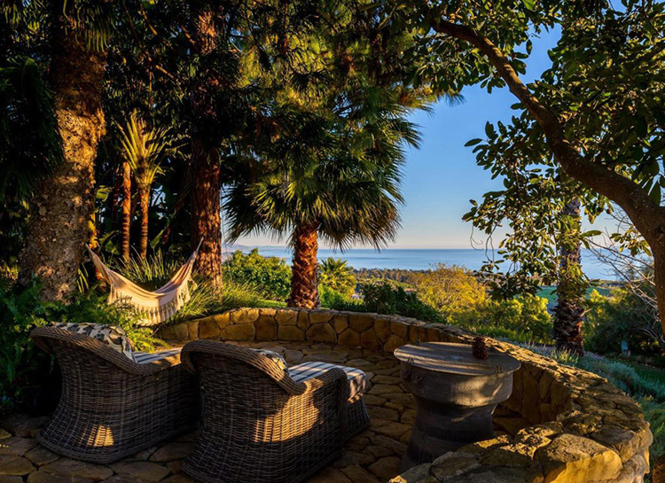 Мария Шарапова купила ранчо по соседству с Меган Маркл и принцем Гарри Мария Шарапова купила ранчо по соседству с Меган Маркл и принцем Гарри Стиль жизни,Дома звезд