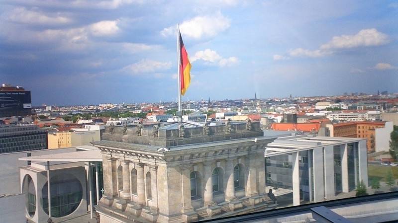 Лидер «Зеленых» Хабек призвал власти Германии к диалогу с Россией