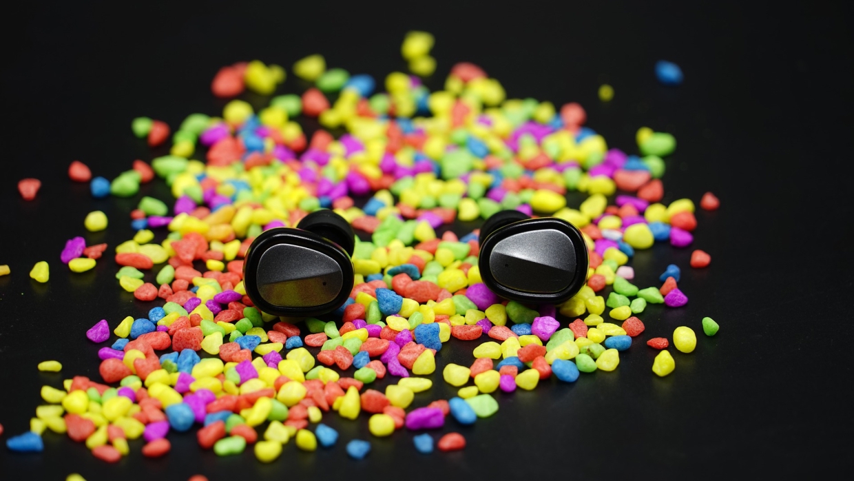 Алло, Галочка? Выбираем лучшую гарнитуру для телефона Алло, Галочка? Выбираем лучшую гарнитуру для телефона Общество