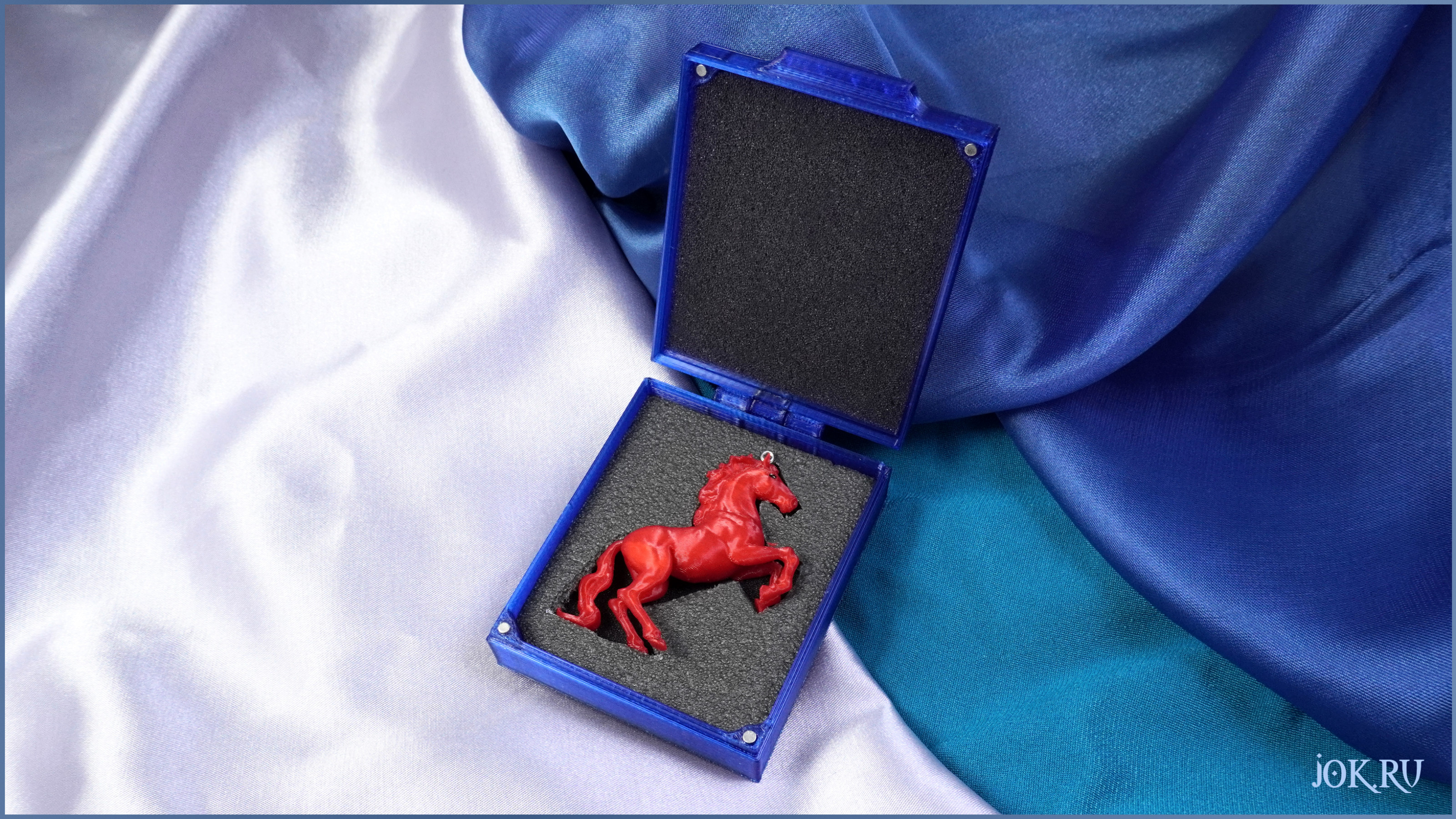 фигурки лошадок, новогодний декор