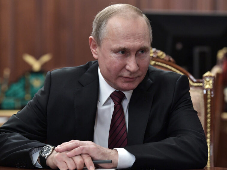 Эксперт: Путин объявил войну мощнейшей группировке внутри России