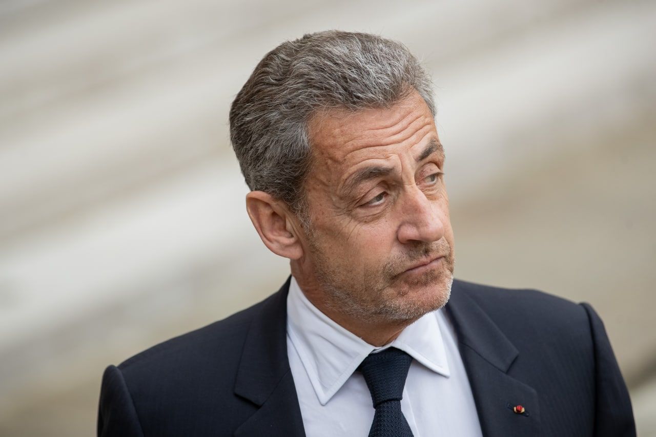 Прокуратура Франции потребовала приговорить Николя Саркози к трем годам заключения условно