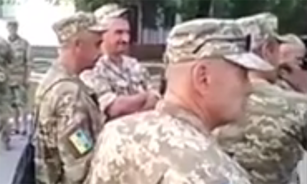 Кровавые ночи в Черкассах украинские солдаты резали и убивали на глазах горожан (видео 18+)